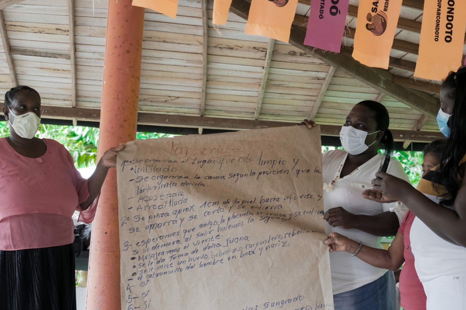 Knowledge-sharing session with traditional birth attendants from Chocó, Colombia.