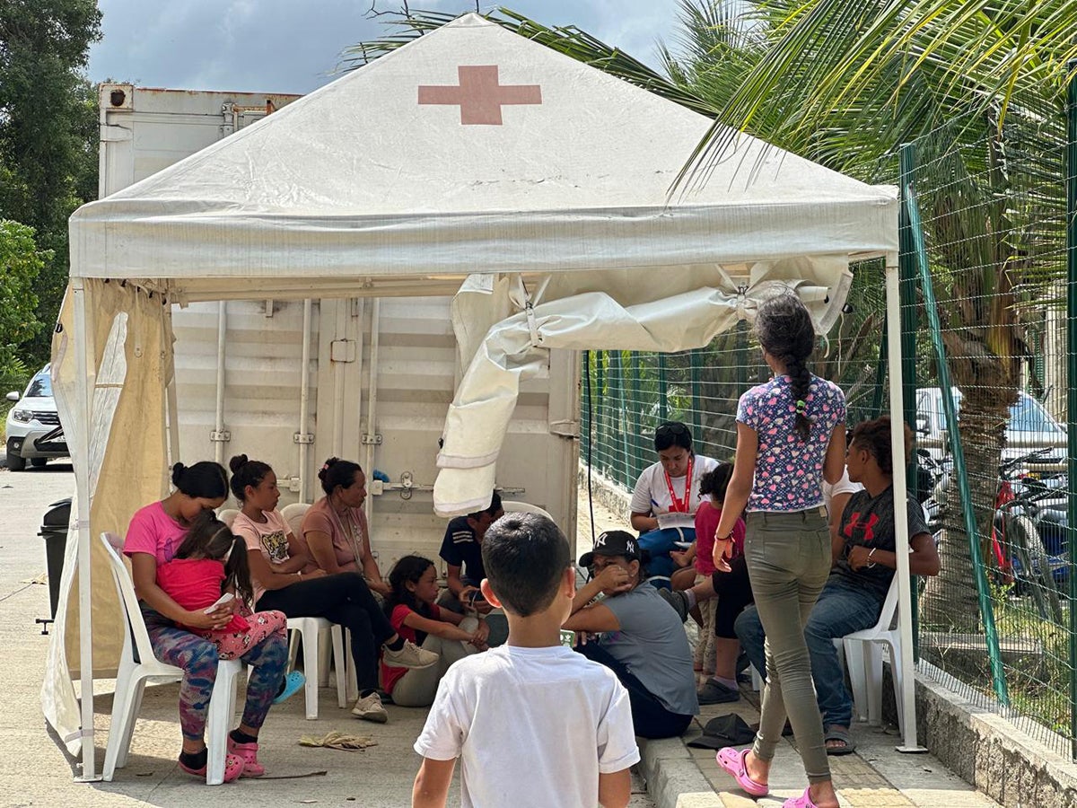 Tent for attention to migrants in Darién
