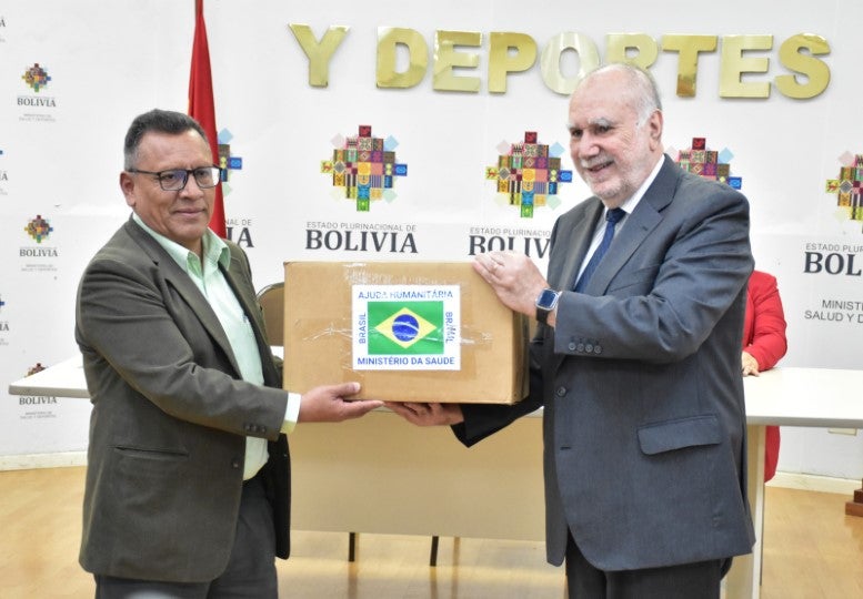 embajador de brasil y viceministro