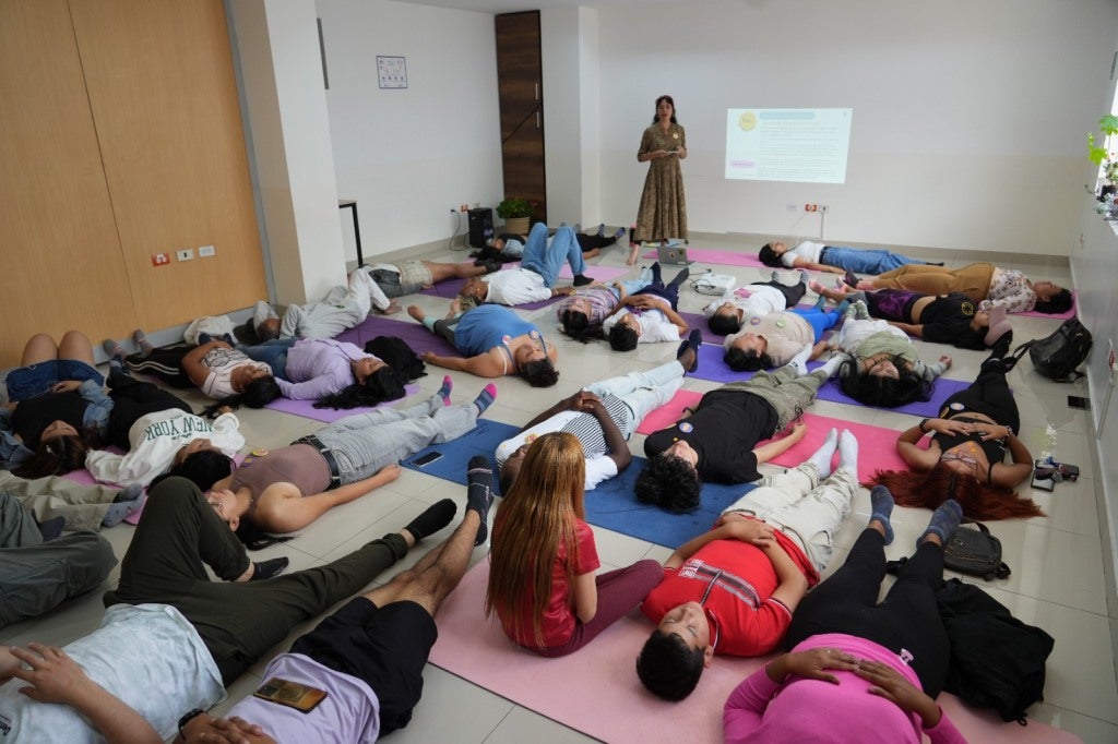 Taller de respiración y relajación para momentos de crisis