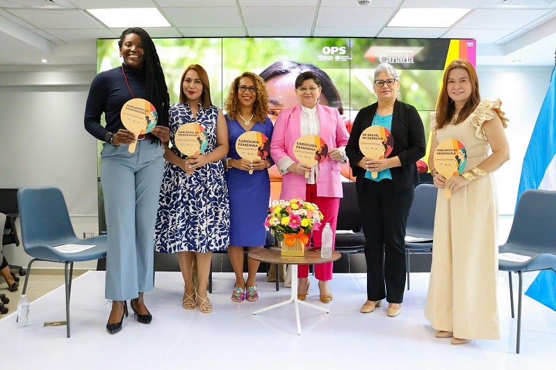 Autoridades presentes en el Foro de Menopausia