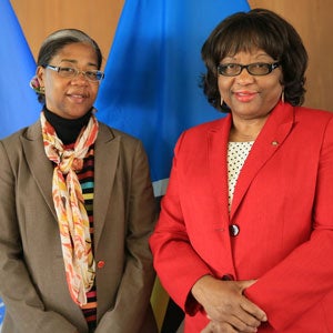 Minister of Health and Wellness of St. Lucia explores health collaboration with PAHO