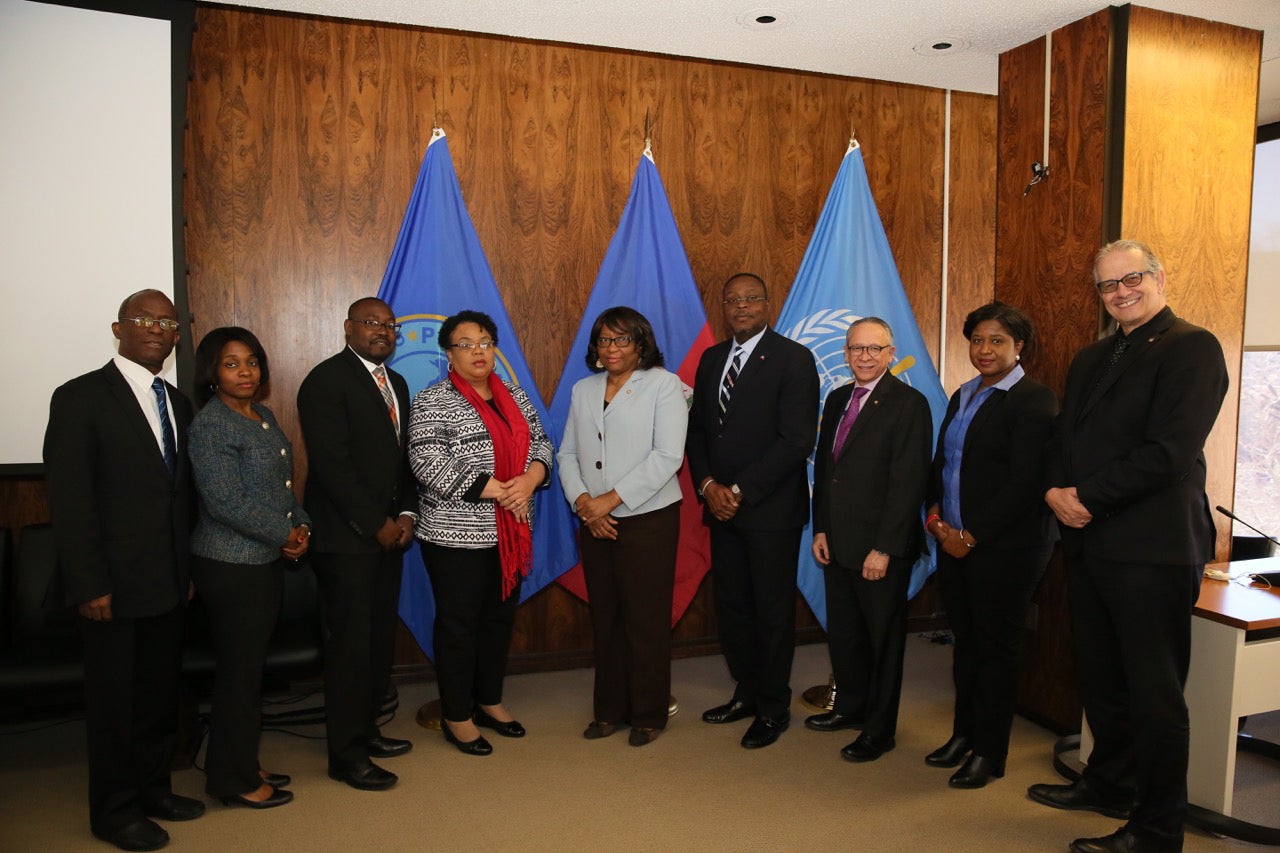 Visita de la delegación de Haití a la OPS