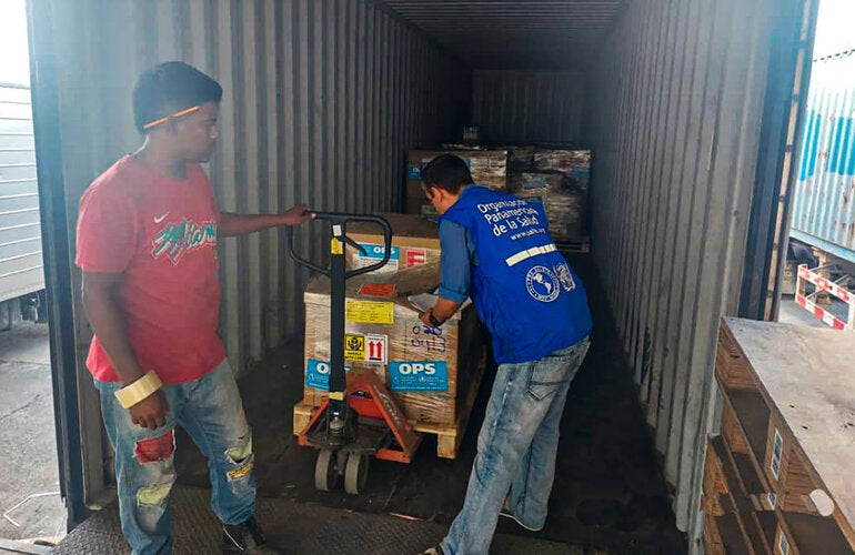 La entrega de los medicamentos antirretrovirales e insumos para el diagnóstico de tuberculosis se realizó en el almacén de Jipana, estado Miranda