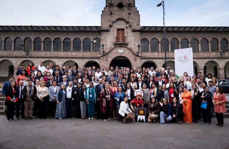 Alcaldes y alcaldesas en Cusco