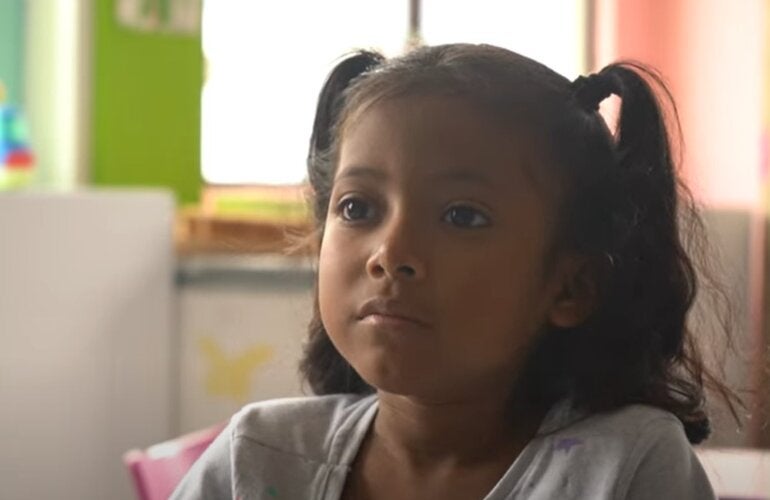 Tasharin Michelle, una niña de La Guajira, que recibe tratamiento para el cáncer infantil