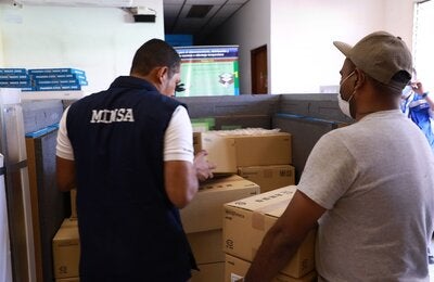 Nicaragua recibe 502,550 dosis de vacunas AstraZeneca donadas por Japón