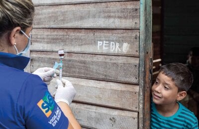 © OPS/OMS Brasil | 2022. Campañas de vacunación para la prevención de la gripe y el sarampión. FOTO: Karina Zambrana.