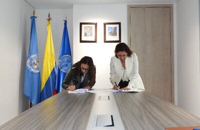 firma convenio despacio