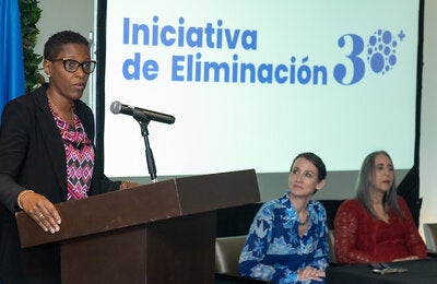 Fotografia de la prticipación de la subdirectora de la OPS en Misión de Alto Nivel organizada por la Organización Panamericana de la Salud (OPS) y el Ministerio de Salud (MINSA) de Panamá, con el objetivo de analizar el progreso de la Iniciativa de Eliminación de Enfermedades Transmisibles, elaborar y presentar el Plan Nacional de Eliminación 2025-2030.