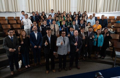 OPS/ Participantes y autoridades en el foro “Derecho a la salud de la población migrante y refugiada”