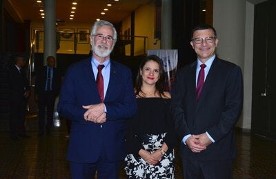 Embajador de Brasil en Asunción, José Antonio Carvalho; Diana Correa, Administradora PRY; Marcelo Korc, Representante PRY 