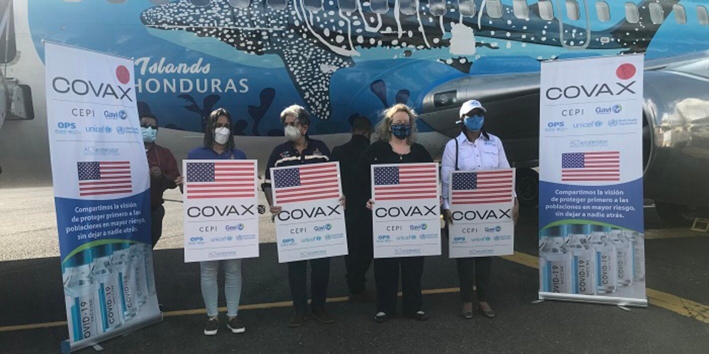 entrega-vacunas-Moderna-COVAX-USA