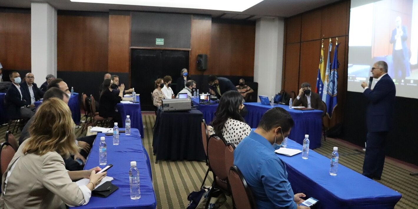 El Representante de OPS en Venezuela, Cristián Morales, fue el encargado de abrir cada una de estas sesiones de diálogo