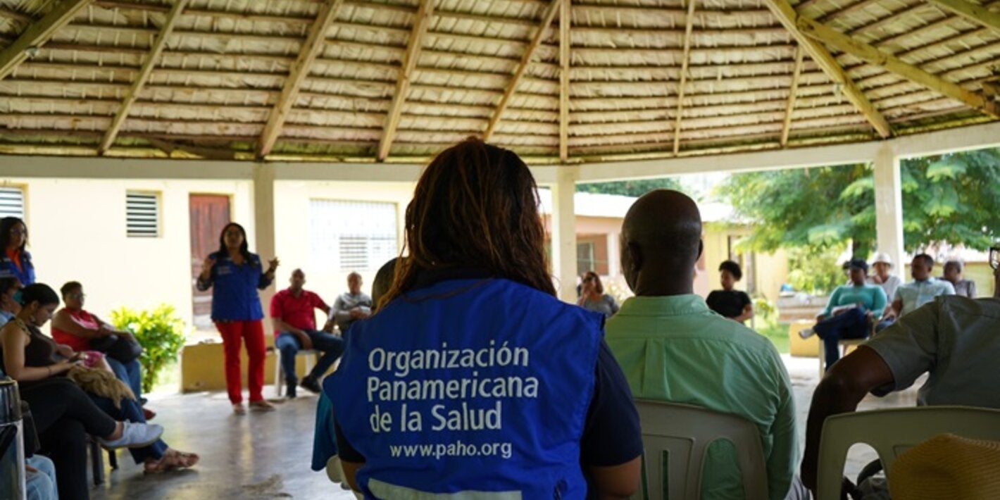 OPS realiza diálogo junto a campesinos en busca de mitigar los impactos del cambio climático en la salud 