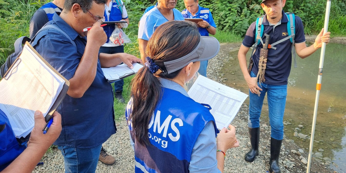 Equipos de OPS en el campo