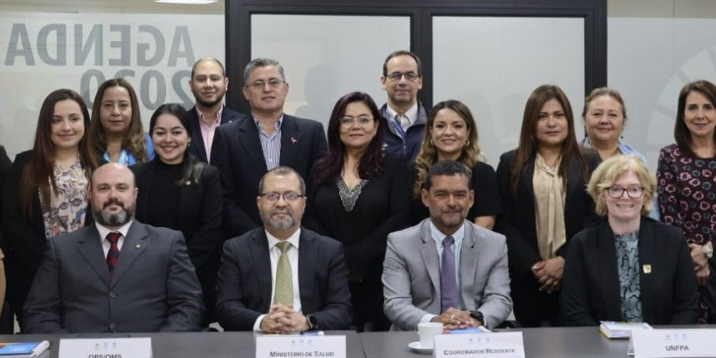 Reunion de autoridades para proyecto de salud digital