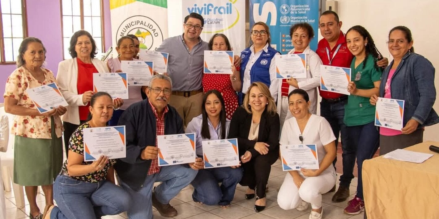 Participantes de programa diabrail y vivifrail en Honduras