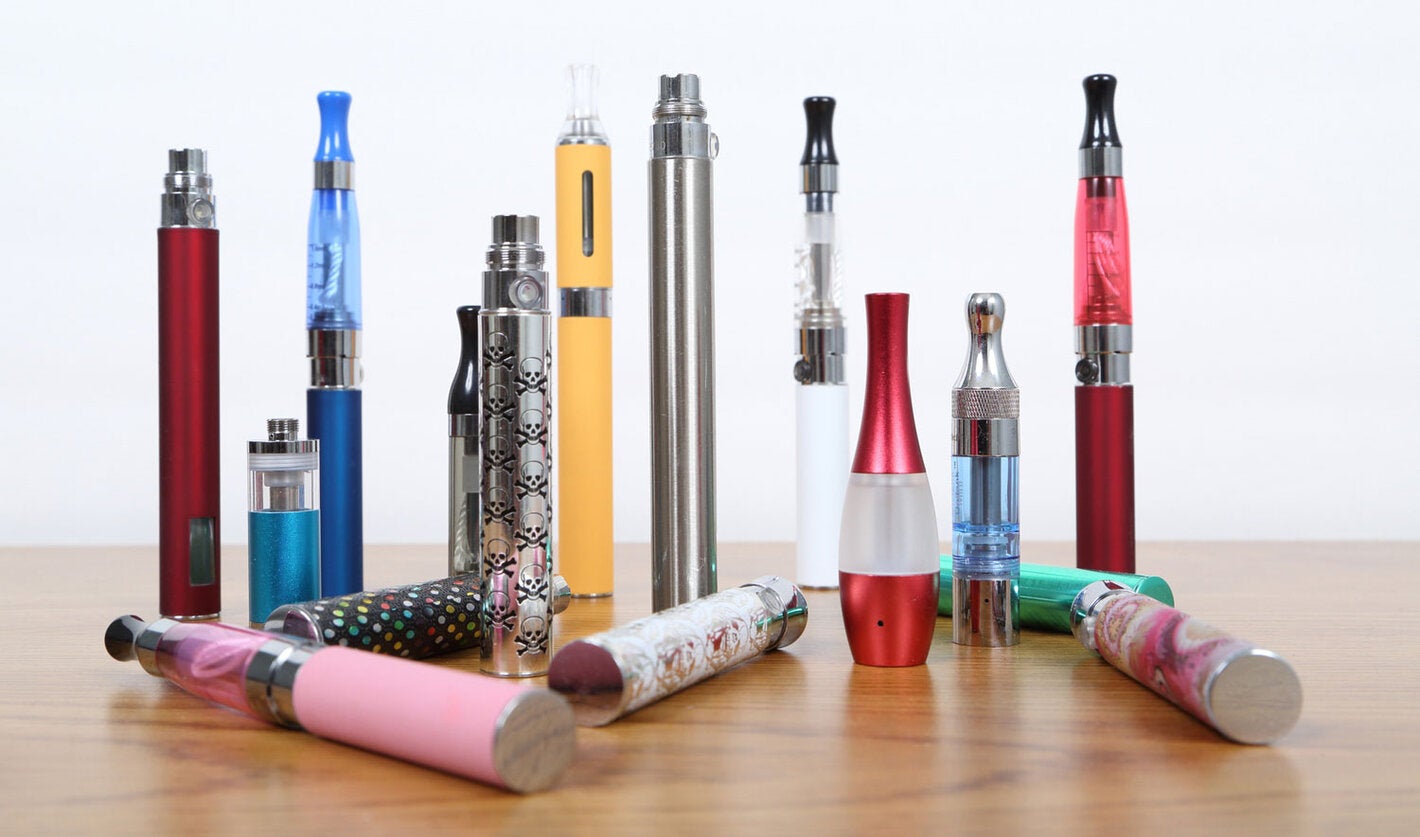 Comparing Different Types of Ecigs and Vapes 
