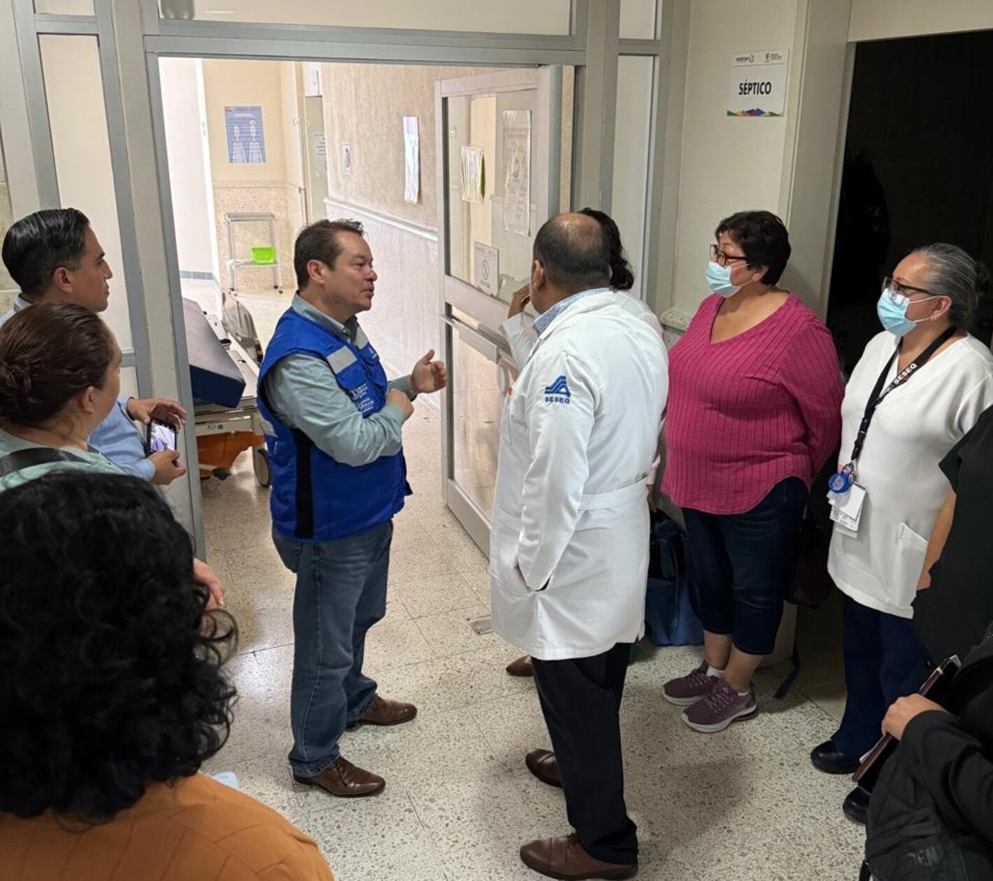 Visita de campo al Hospital del Niño y de la Mujer, Adriano Tavares de OPS