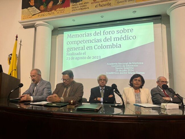 Rapporto dell’Accademia Nazionale di Medicina e dell’Organizzazione Panamericana della Sanità sul Forum delle competenze dei medici generali in Colombia – OPS/OMS